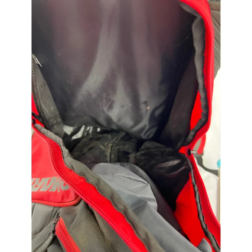 DeMarini Voodoo Rebirth Baseball Softball Backpack Red Black Cats #5 Good